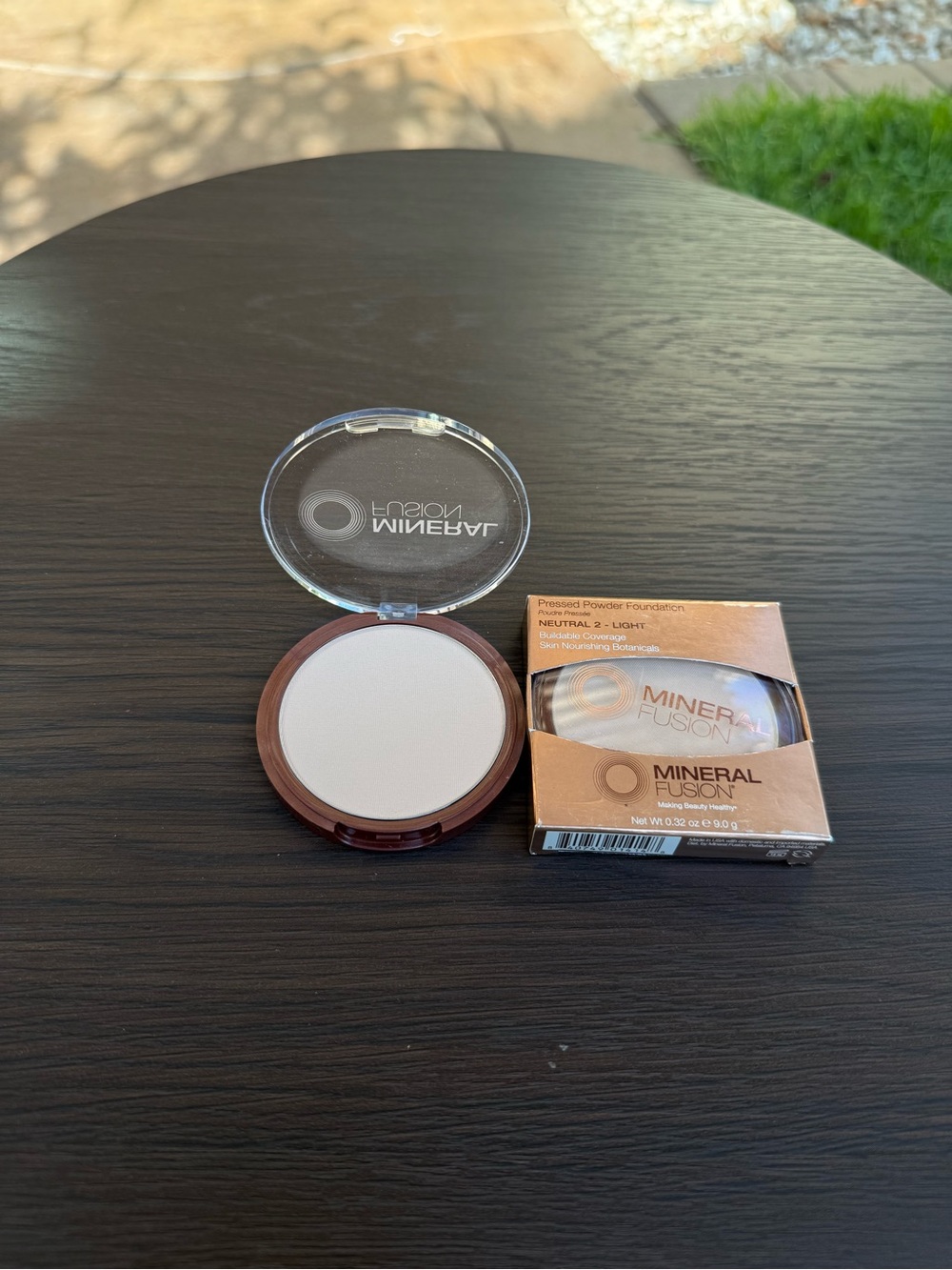 Miner Fusion Pressed Powder Foundation Neutral 2 - Light
